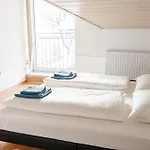 Haus Treff 魏森巴赫安莱赫