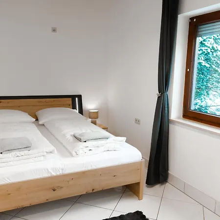 Haus Treff * Weissenbach am Lech