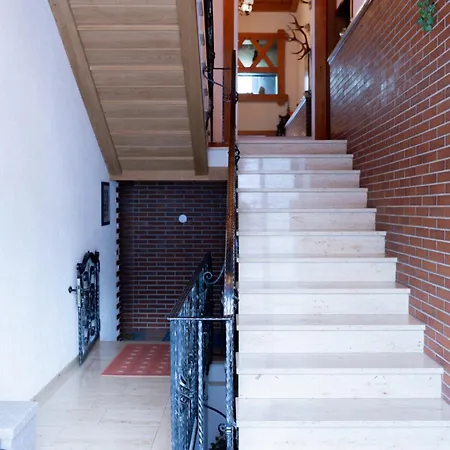 Haus Treff * Weissenbach am Lech