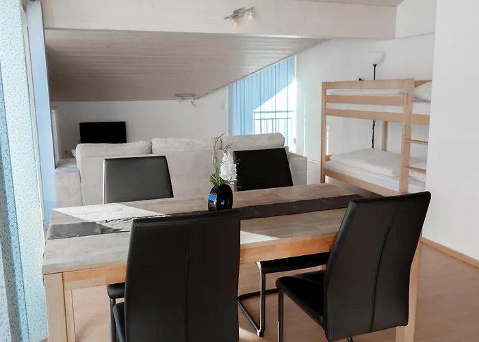 Haus Treff 魏森巴赫安莱赫