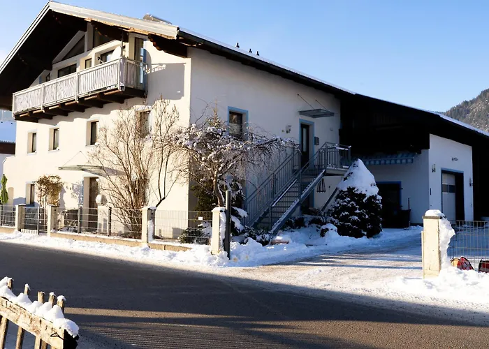 Haus Treff Apartament Weißenbach am Lech